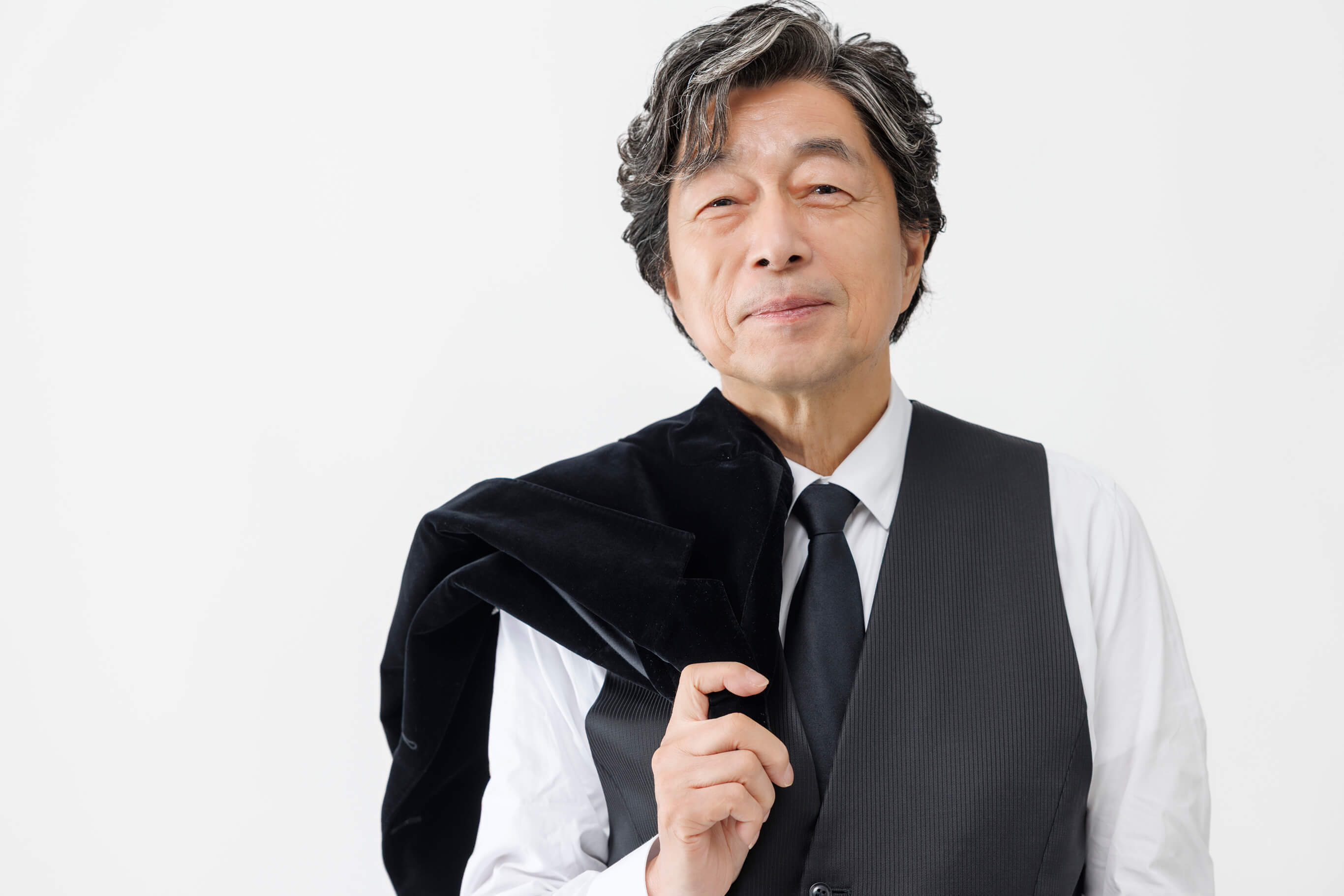 中村雅俊